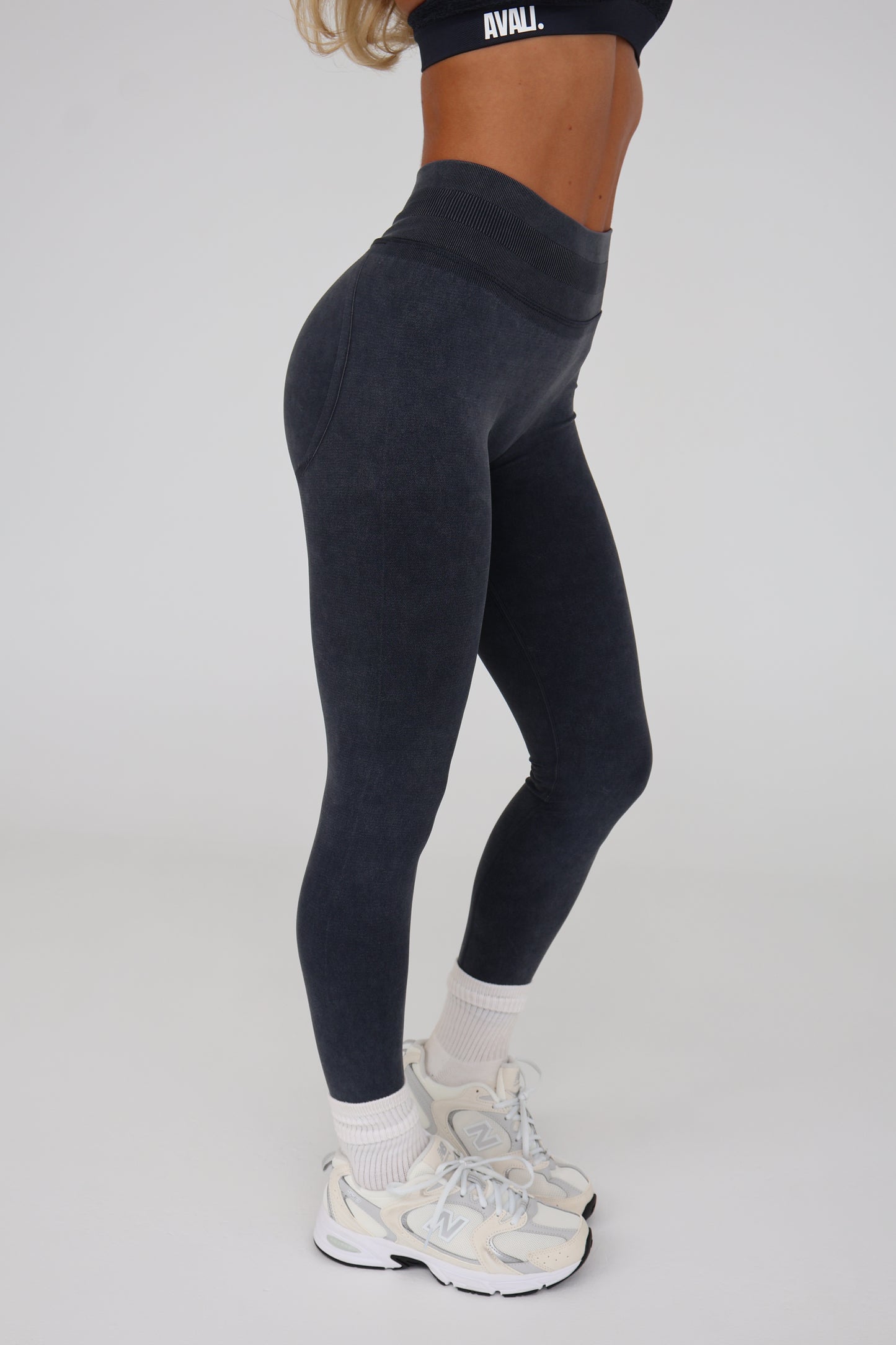 BBL Leggings - Washed Black