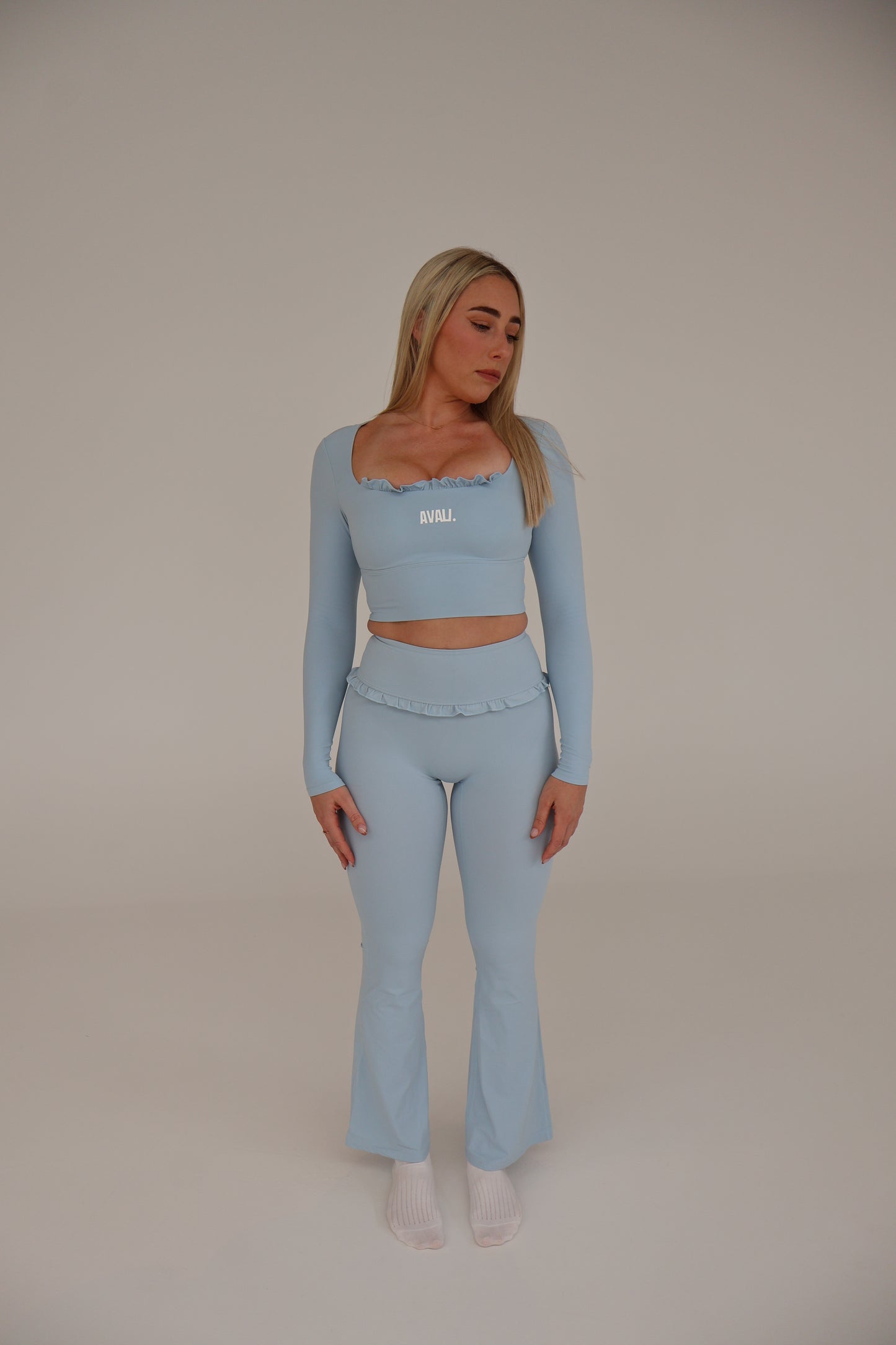 Frill Flare Pants - Moon White
