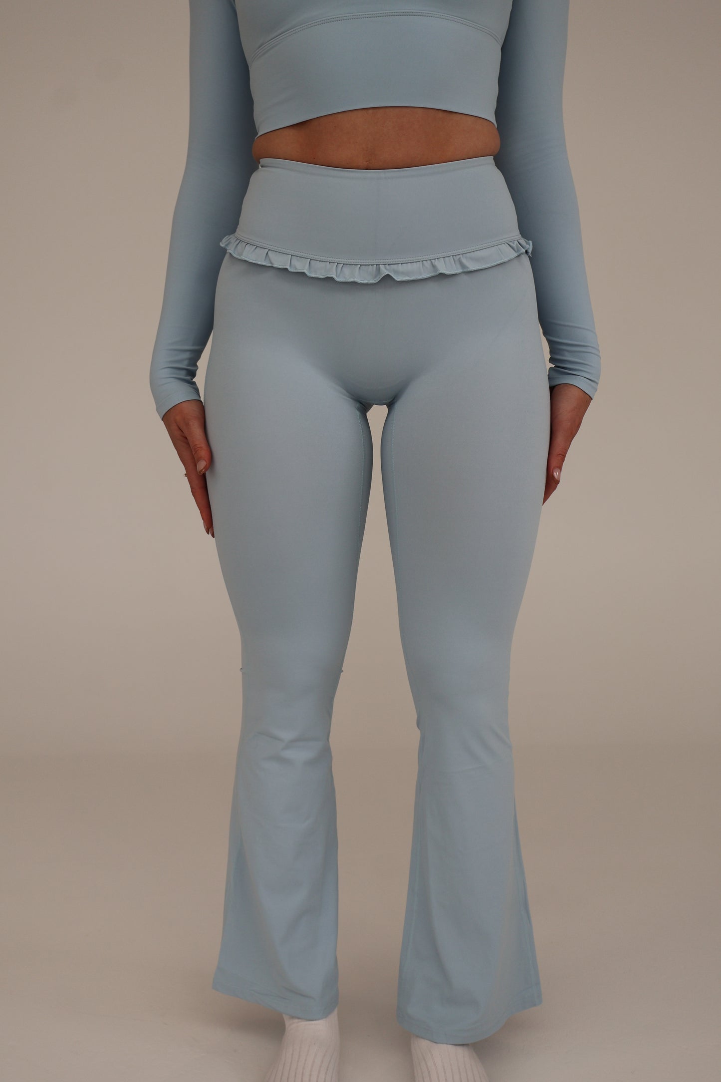 Frill Flare Pants - Moon White