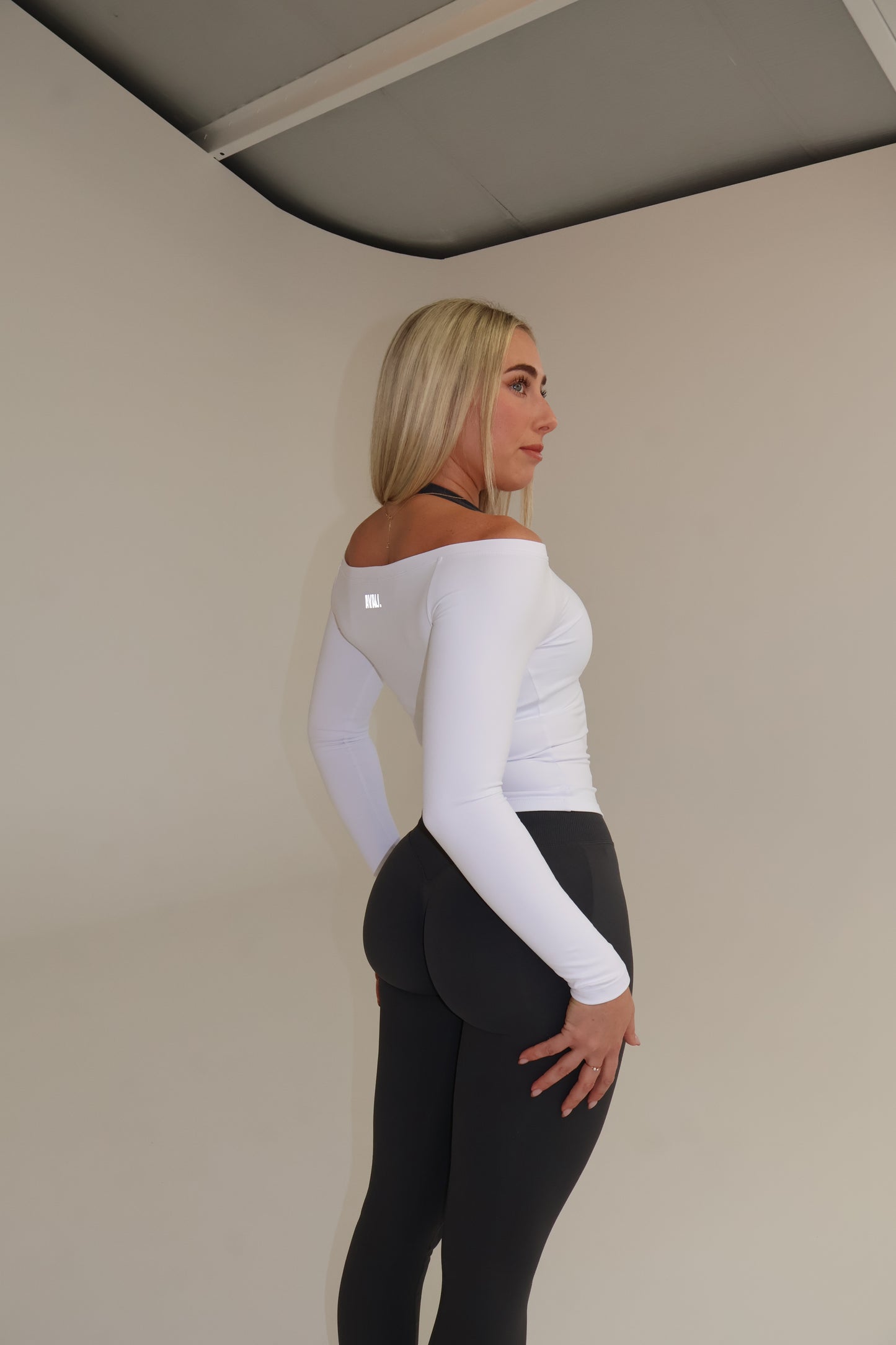 Off the Shoulder Long Sleeve - White