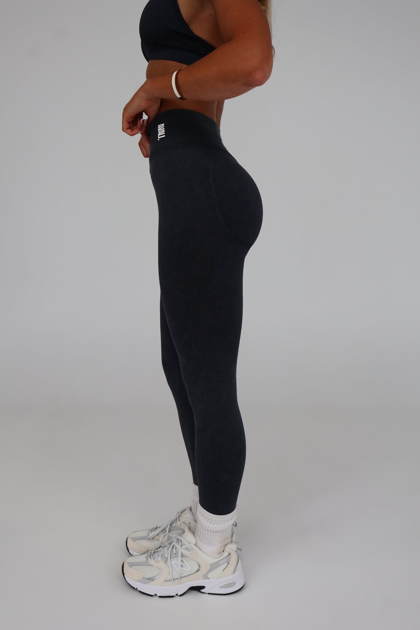BBL Leggings - Washed Black