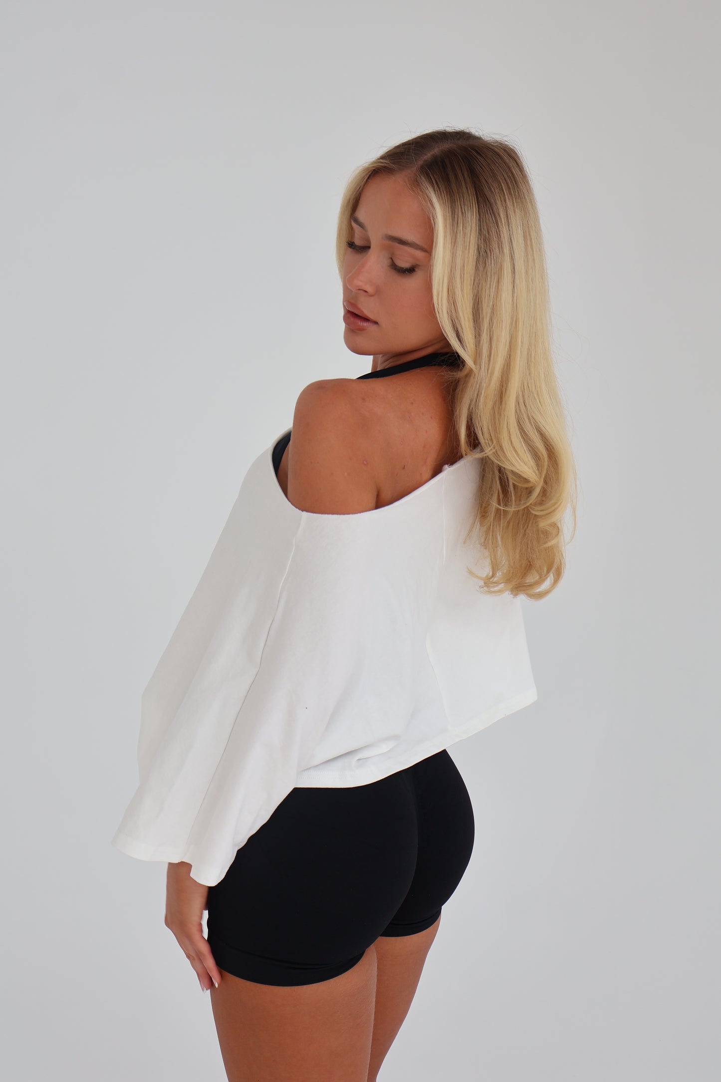 Oversized cropped off the shoulder tee - White
