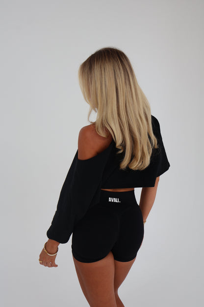 Oversized cropped off the shoulder tee - Black
